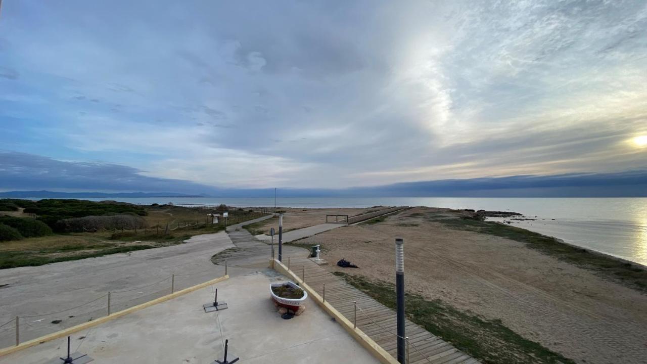 Beachfront Apartment - La Mata トレビエハ エクステリア 写真