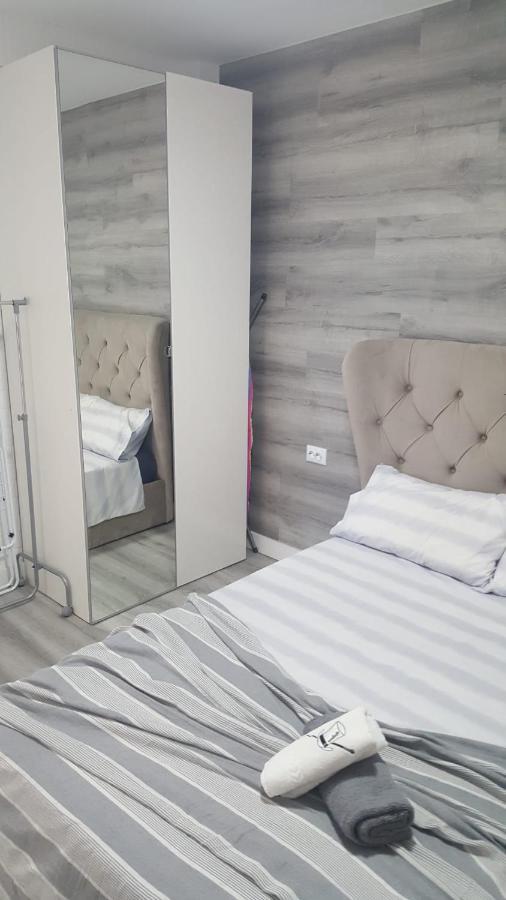 Beachfront Apartment - La Mata トレビエハ エクステリア 写真