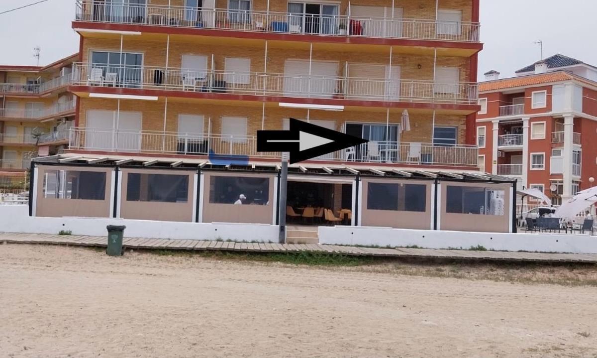 Beachfront Apartment - La Mata トレビエハ エクステリア 写真